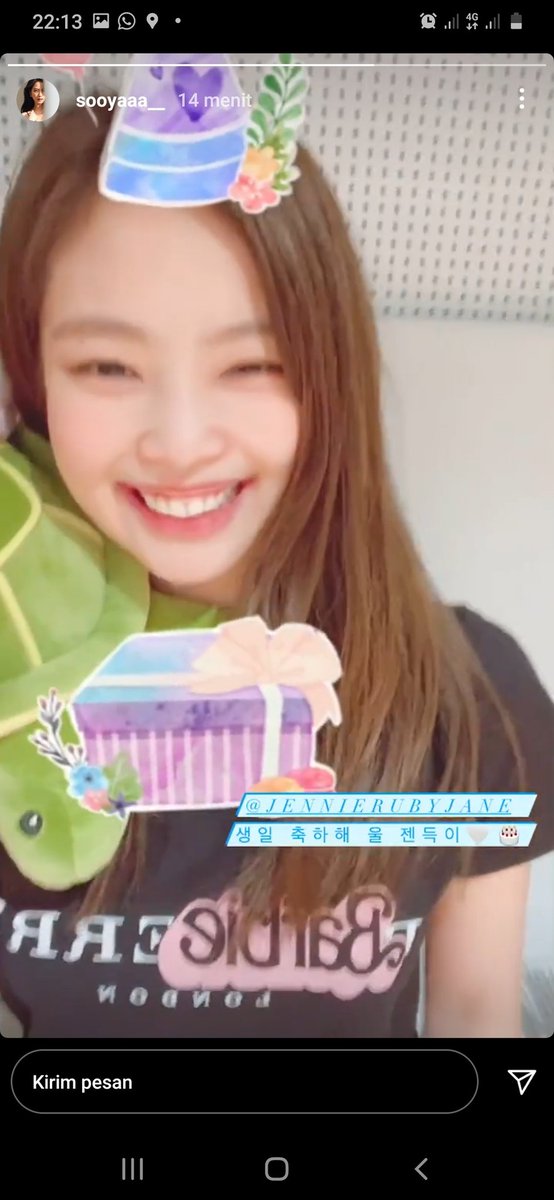 yunimolida's tweet photo. Happy birthday kim jennie , jendekeu, mandu nya blinkeu wish u all the best 🎉🎊♥️♥️ #빛이나는_제니의_모든날이_찬란하길 #PricelessJennieDay https://t.co/LHNjGijbov