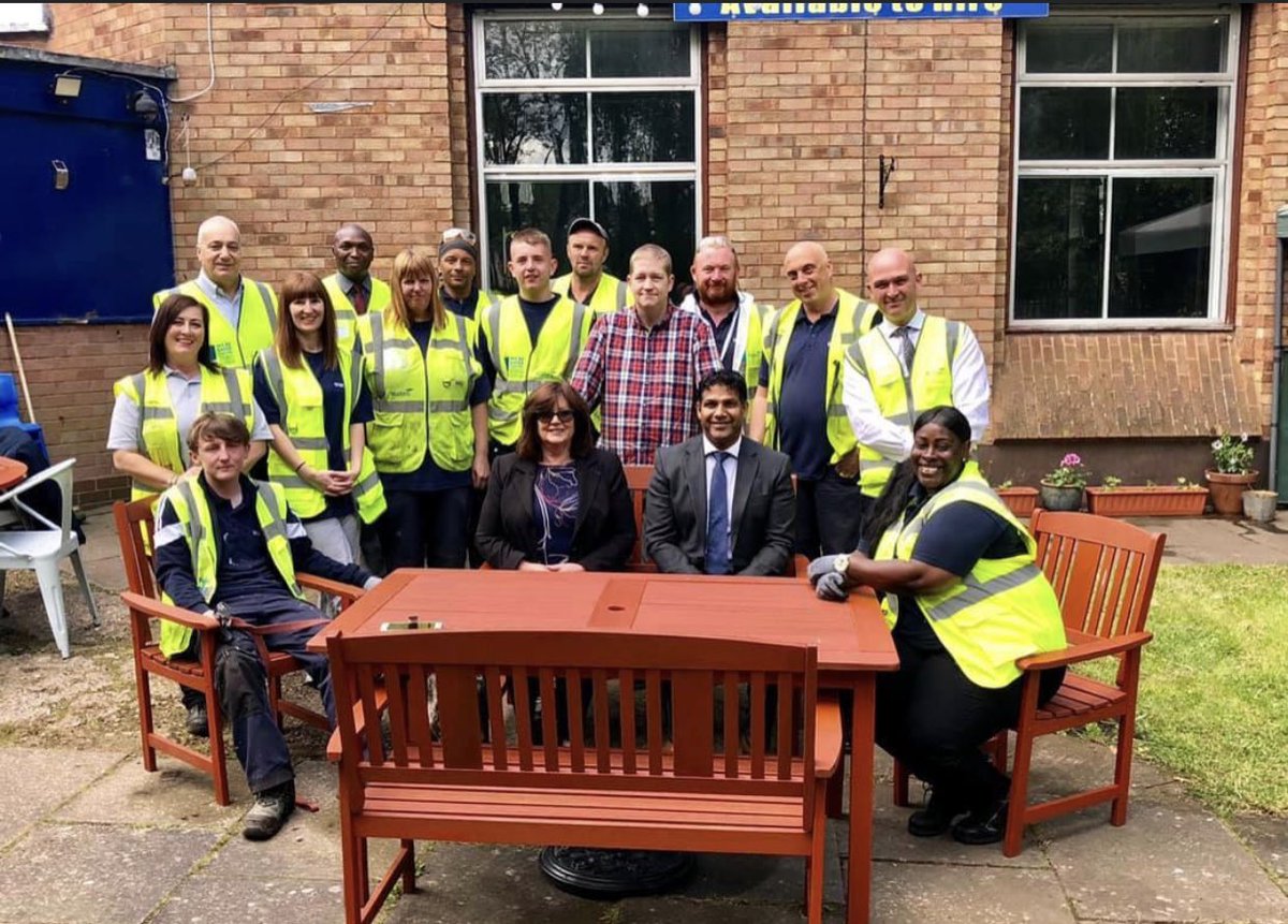 CllrMajid's tweet photo. I’m really sorry to hear that the fab Ronda @WatesGroup representative for #BromfordandHodgeHill has passed away.
Ronda attended the HLB and was instrumental in getting things done for us locally inc the garden improvements at @StWilfsCentre (Ronda is on my left)
#RIPRonda ❤️ https://t.co/0DDxno4S2F
