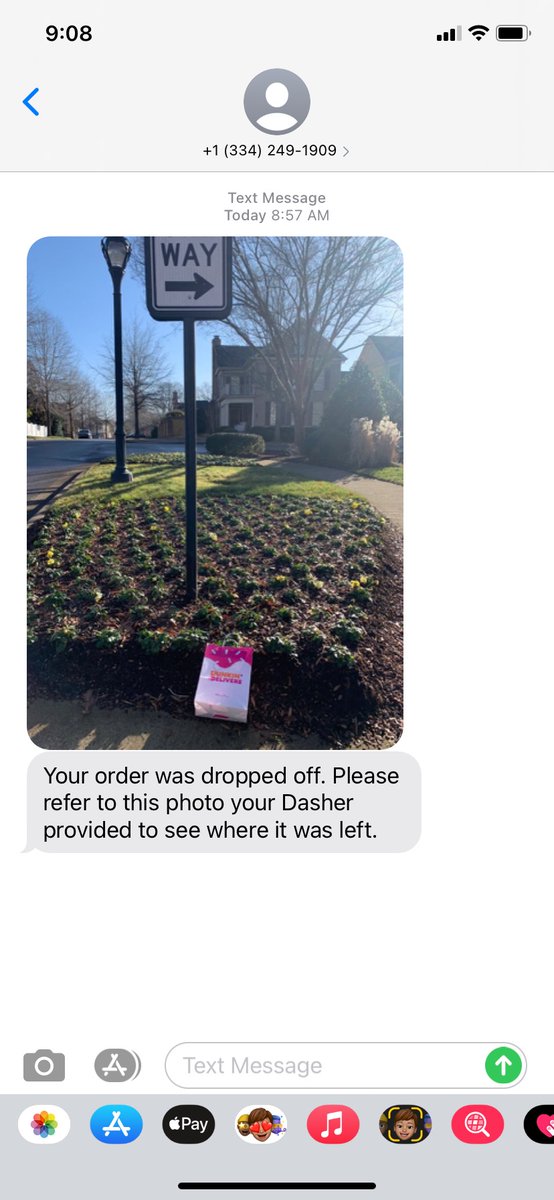 JustinWDorris's tweet photo. @DoorDash_Help have a driver you need to fire... left our order a mile from our home on the sidewalk.  When we finally got to the spot it was gone.  @DoorDash #badcustomerservice #DoBetter https://t.co/K01vllJ3qa
