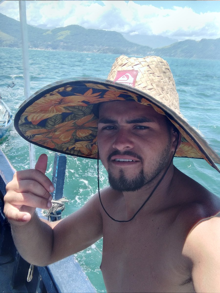 Mts_033's tweet photo. Navegando 🚢😎 https://t.co/nhAuRNawwO