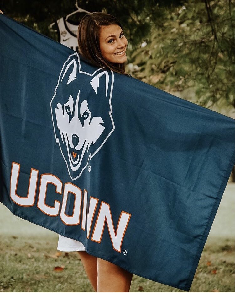 Saylor Poffenbarger has enrolled at UConn and will join the team this season!