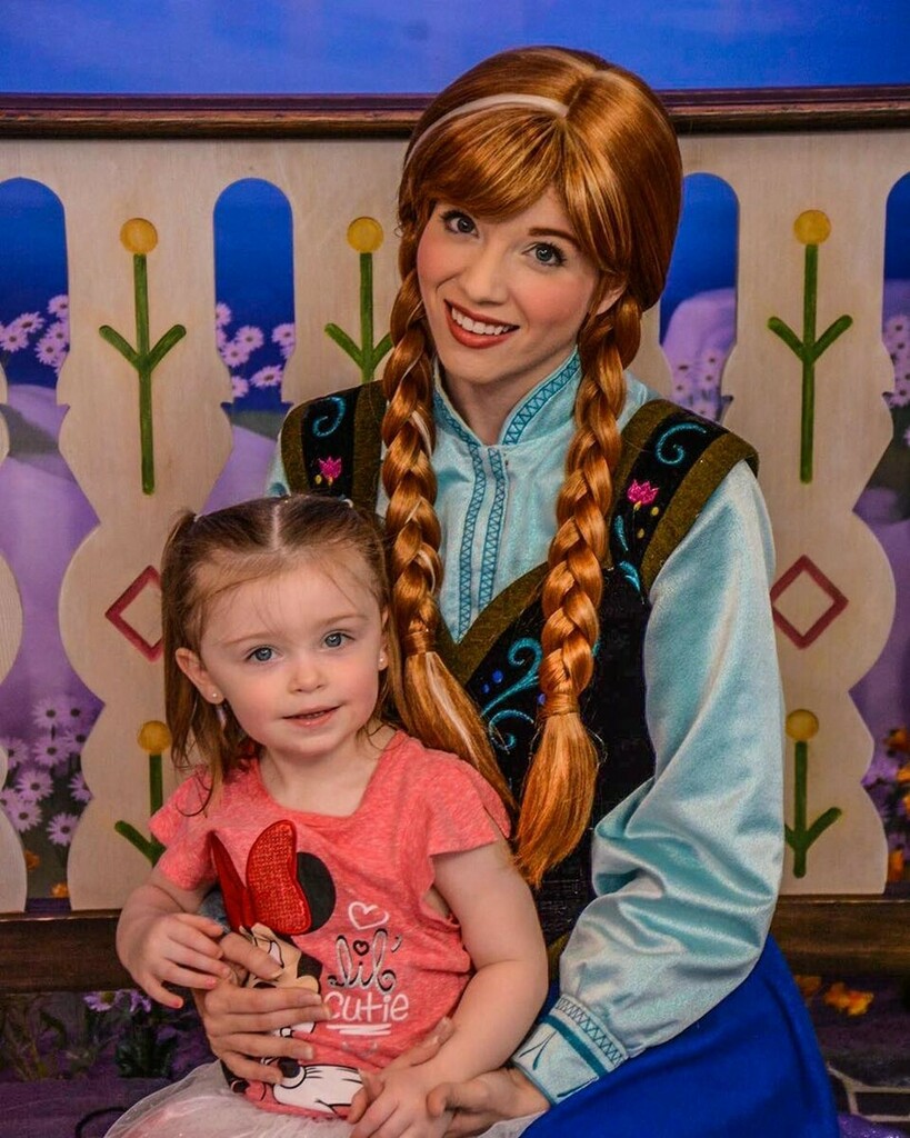 farbeyondinf's tweet photo. Frozen Friday!!! “Some people are worth melting for.”
.
.
.
.
.
#disneyphotography #mickeymouse #disneyresorts #disneymemorymaker #waltdisneyworld #disneyfan #instadisney #disneycharacter #disneyworld #disneyphoto #waltdisney #disneyphotopass #disney #disneycharacter… https://t.co/VB2nuk8pGj
