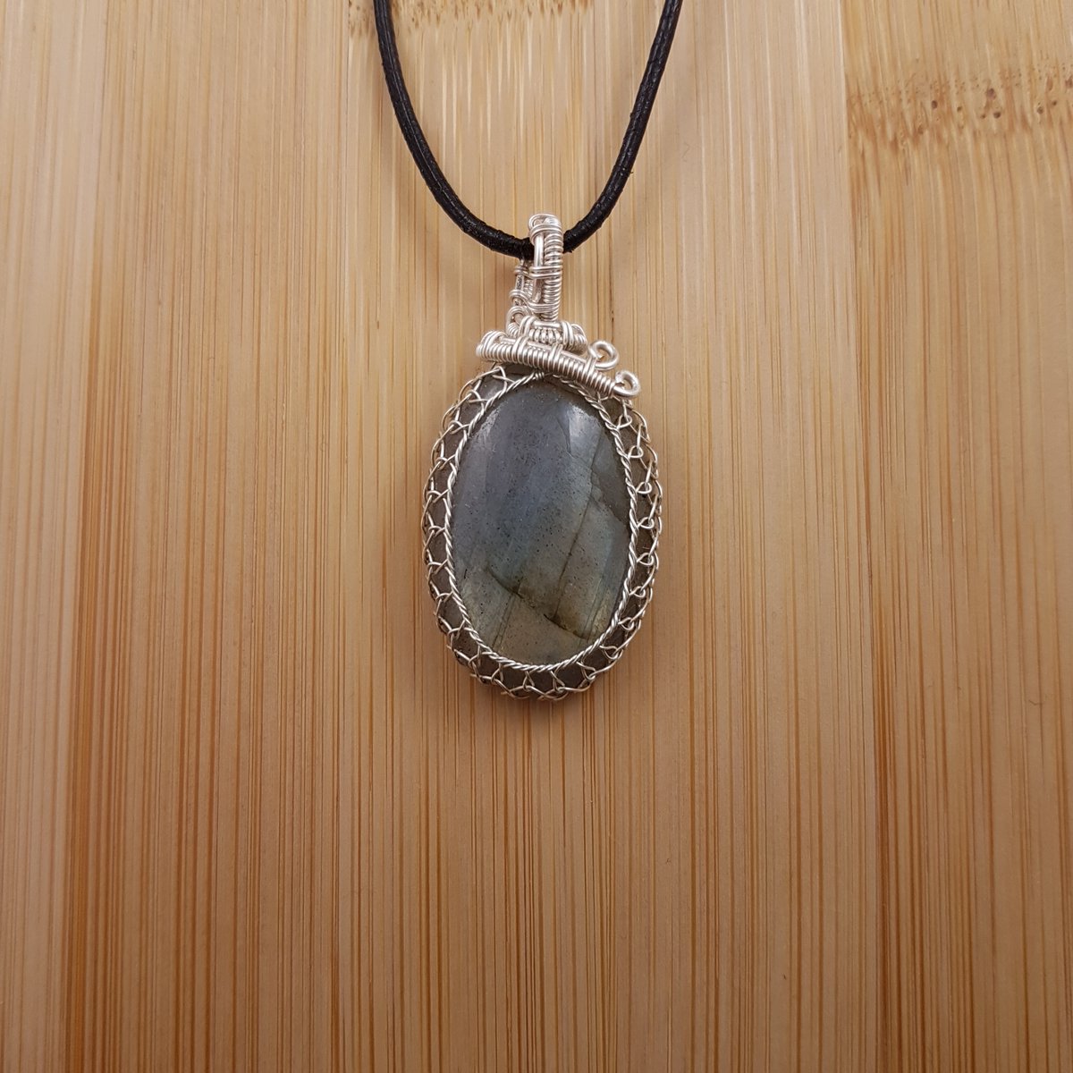 OiShinyThings's tweet image. 1 labradorite pendant gone, 12 to go!
etsy.com/shop/oishiny/?…
Who else is looking for a soul? 
Free UK, US, and Canada shipping included.
#TreatYourself #MagicOnTheGo #DisabledBiz