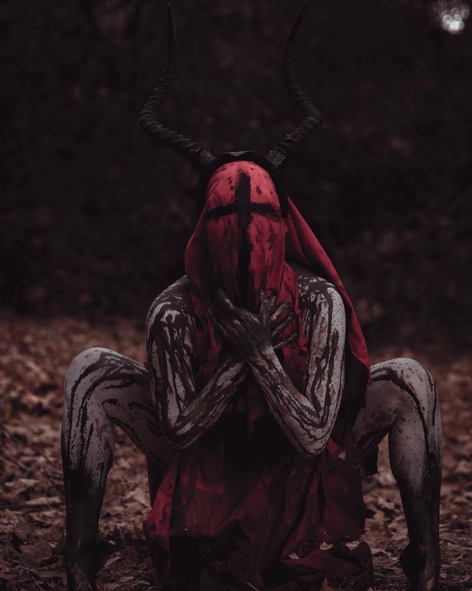 Сочная и агрессивная цепочка твиттерских💔🔪🩸👹
❤️Читать меня 

❤️Сделать ретвит 

❤️Читать ретвитнувших

❤️получать лучи добра и счастья 

#взаимно 
#мью
#цепочкатвиттерских 
#ЦепочкаФолловеров 
#цепочкавзаимных
#новыйгод 
#фоловеры
#цепочка
#подписка