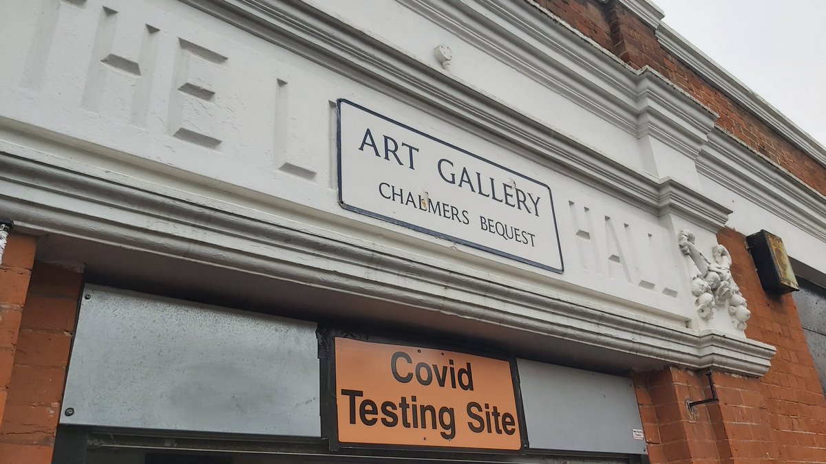 Didn't have a chance to update on the visit that  @chrismylesk & I made with  @hackneycouncil's amazing Public Health team to one of new lateral flow testing sites for those that don't have symptoms, but have to leave their home for working, caring responsibilities or volunteering.  https://twitter.com/hackneycouncil/status/1349365581674401794