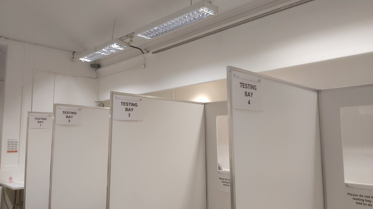 Didn't have a chance to update on the visit that  @chrismylesk & I made with  @hackneycouncil's amazing Public Health team to one of new lateral flow testing sites for those that don't have symptoms, but have to leave their home for working, caring responsibilities or volunteering.  https://twitter.com/hackneycouncil/status/1349365581674401794