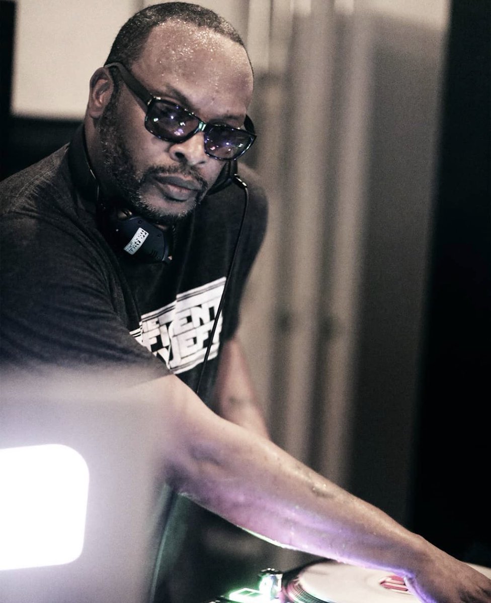 WEWANTjp's tweet image. このスペースが利用できなくなった後も、違う場所でも変わらず盛り上げていけるよう願いを込めて。
締めくくるにふさわしい笑顔溢れる空間になりますように。　

ＷＥ　ＷＡＮＴ　ＰＩＮＥＢＲＯＯＫＬＹＮ

２０２１.１.３０　ＳＡＴ
３ＰＭ－８ＰＭ
@pinebrooklyn 

DOOR ￥２０００