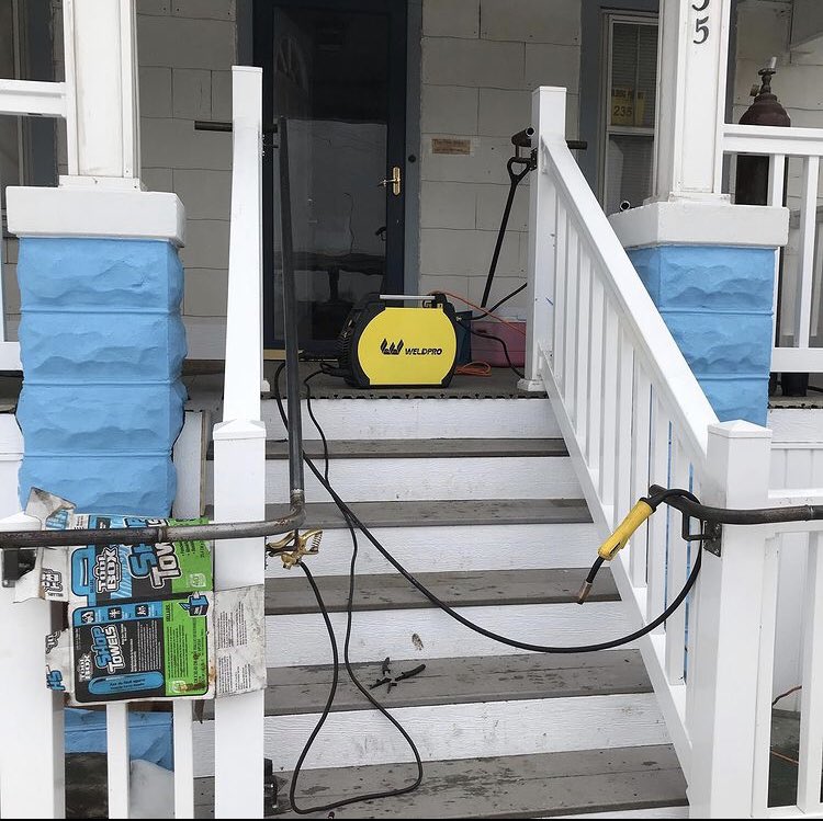 WeldproWelding's tweet image. @longrodtatum showing us how to bust out a quality pipe railing! Thanks for sharing Andy! #handrails #customrailing
#weldpro #MIG155 #TIG200 #MIG200 #aluminum #budgetwelder #farmrepair #stainlesswelding #tigwelding #migwelding #stickwelding #customfabrication #weldprofamily