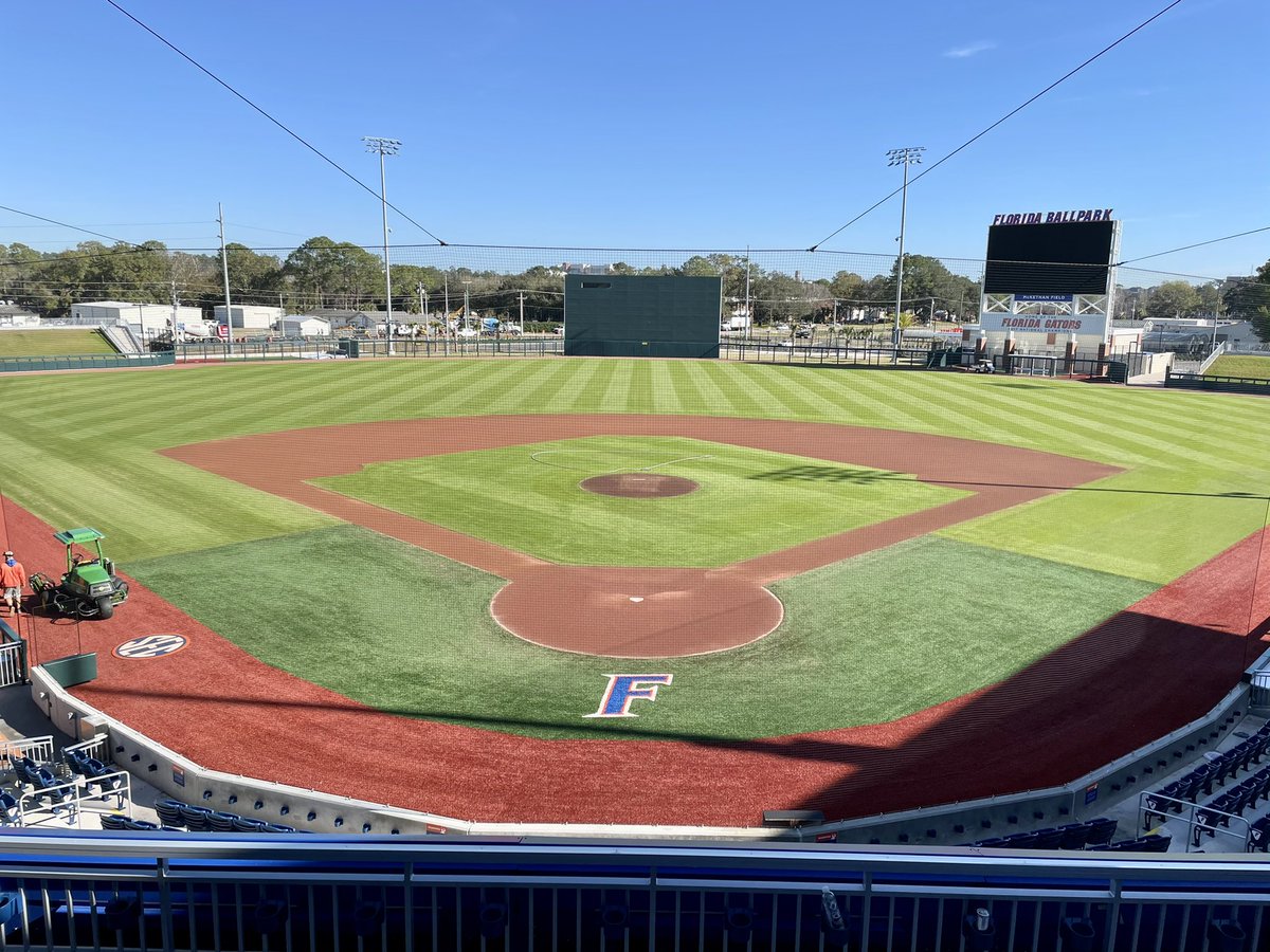 The last time I got to put in a “pattern” was in March before Covid shut down the season. It was the last time the Mac would ever have a pattern in her. Today I got to get back in the grove and see if I could still do a straight line since March. WE ARE BACK BABY! Hello new Mac!