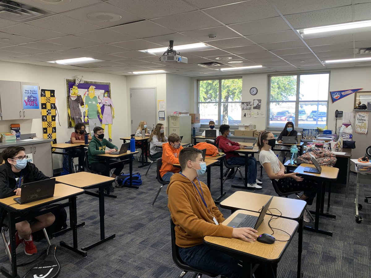 Ms. Majority’s 8th grade ILA students challenge the definitions of Greek &amp; Latin stems. @StaleyMS