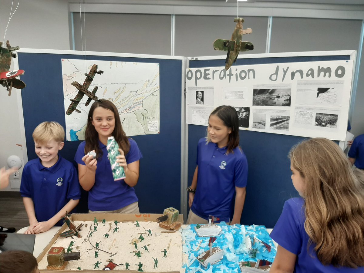 MisterBen20's tweet photo. PBL exhibit day: "How do we honor the ordinary people who made extraordinary sacrifices?" https://t.co/6y2spTNjzY
