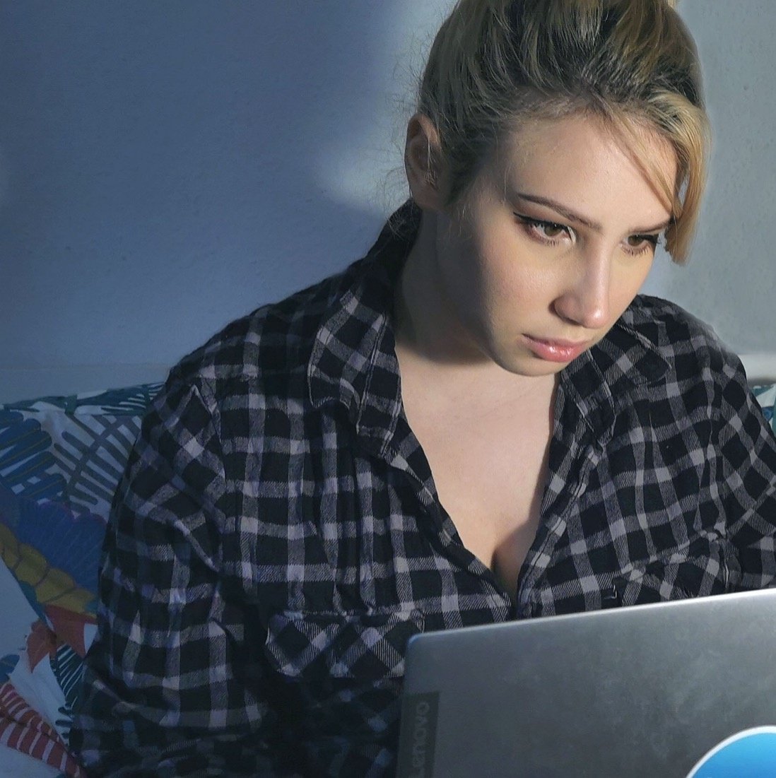 We are in the middle of a lockdown with no end in sight.😷
How is the lockdown going for you? How do you pass the time, did you discover new hobbies? How do you feel working at home or in the office?
We wish you only the best &amp; hope that you get through the lockdown well! ✨