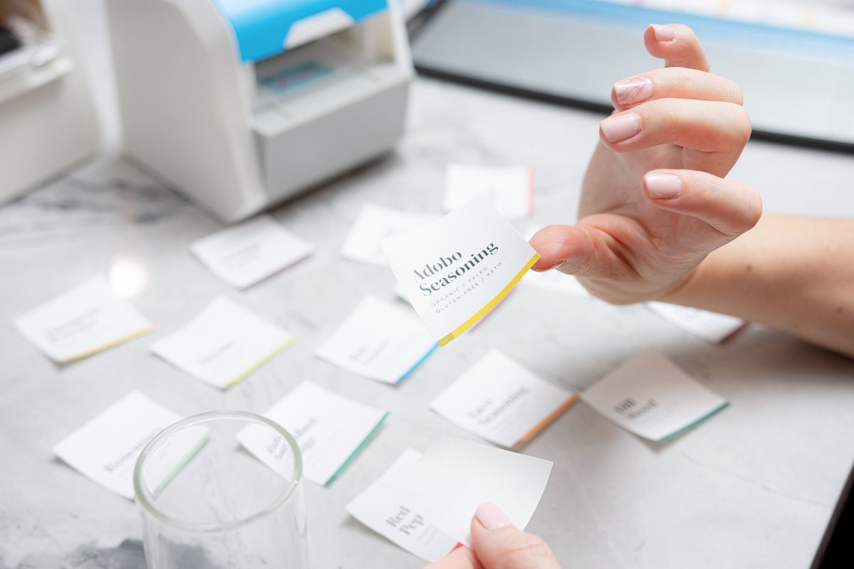 xyroninc's tweet photo. Are you as obsessed with organizing as much as we are? Check out the new #xyronblog post from our friend Amanda over at @orderandbliss.
#diyhomeorganization #organizedhome #diylabels #orderandbliss #xyonblog #craftwithxyron #xyronstickstogether #xyronadhesives https://t.co/Sh02hui75G
