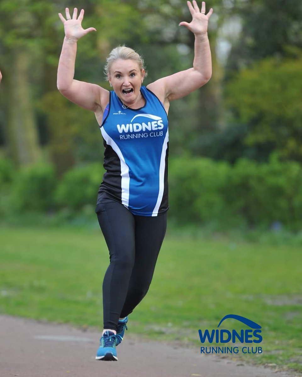 The weekend is here and we're roaring our approval! 🦁 Wishing you a lion's share of good running this weekend folks 🙂 #widnesrunnningclub #widnes #halton #fridayfeeling #fridayvibes #tgif #runningmotivation #weekendrunning