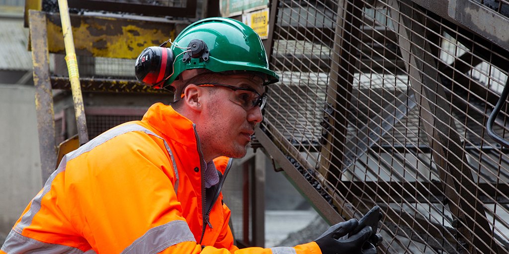 hd_materialsUK's tweet photo. There's still time to join this year's LEAD apprenticeship programme to kick-start your career and earn while you learn. Find out more at – https://t.co/5wDehusaMP #HansonLEAD #apprenticejobs #careers https://t.co/0Tf4viG9GB
