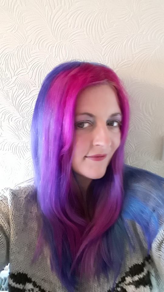 MacroQueen tweet media