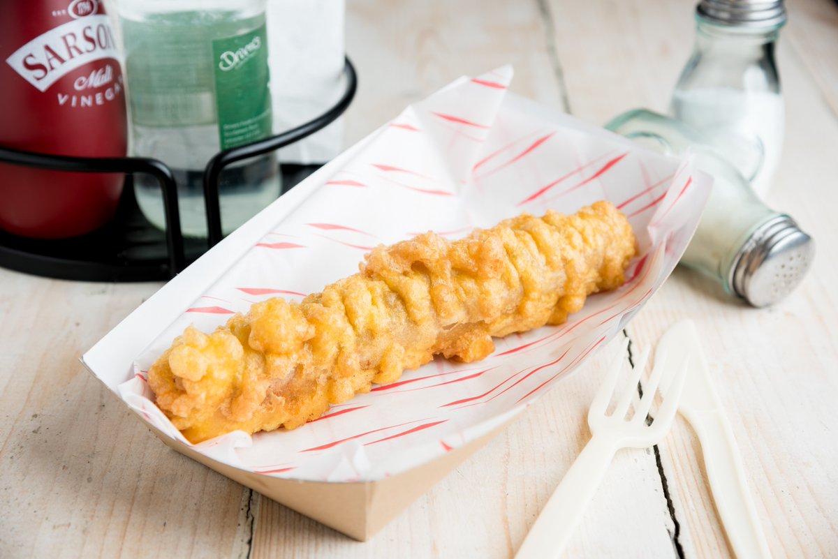 sutton_and_sons's tweet photo. It's a good day for some battered sausage!
#whatsforlunch #whatsfordinner #hackney #hackneyeats https://t.co/8GiPZBnVrd
