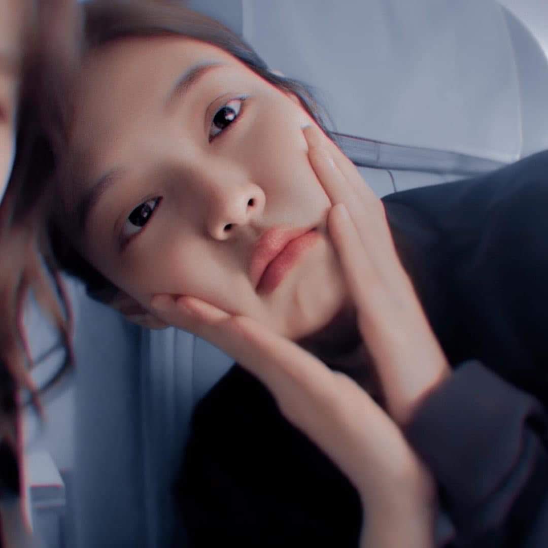 huyensminyeonn's tweet photo. Rửa mặt xong thiệt sướng

#PricelessJennieDay #BonJennieversaire #빛이나는_제니의_모든날이_찬란하길 https://t.co/DOuKciv2uy