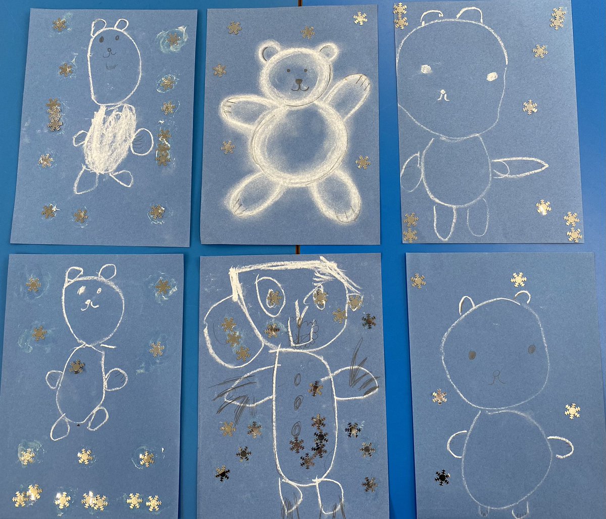 miss_dutton's tweet photo. Last week the children in our Acorn bubble @CoftonSchool were learning about Winter and created these beautiful polar bear wintery pictures using chalks 😊🌨❄️⛄️❄️ #artwork #Acornbubble https://t.co/gCdTq8KjPU