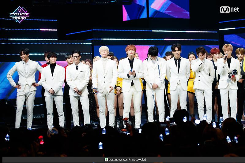 shushualuv's tweet photo. Happy anniversary🎉 I'm still emotional when I see Zuho and Dawon crying 🥺🥺❤️
#SF91stWin #GOOD_GUY https://t.co/wVB8nf3mei