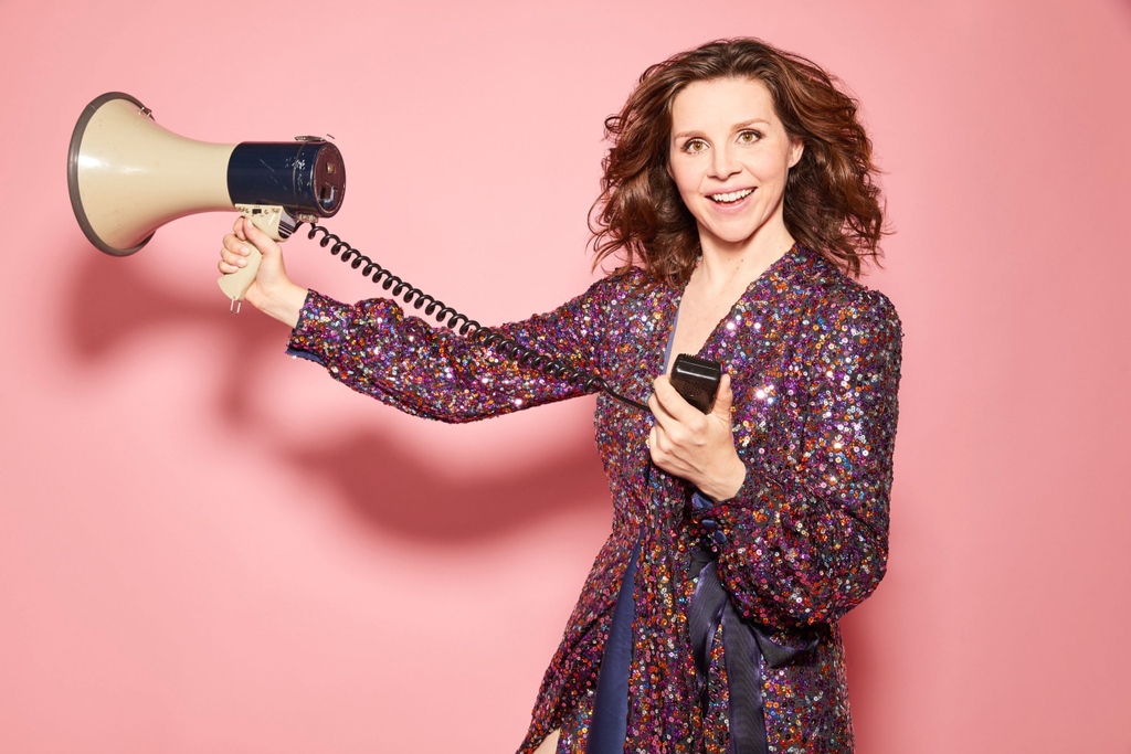 castingfrontier's tweet photo. Audrey Moore is dedicated to ensuring fellow actors know everything they need to know about the business &amp; even has a podcast, @AudreyHelpsAct to prove it! 🎥  

Read more about how she got the idea for the podcast and became an actor advocate: https://t.co/sPBcbZImuc https://t.co/VRXv92Bnot