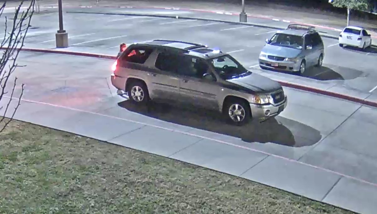 CPHSPrincipal25's tweet photo. Please help identify the person stealing cones outside of Irons Jr. around 8:45 on 1/15. If you have any information please contact us at contactirons@conroeisd.net https://t.co/QgUbnt2Z5g