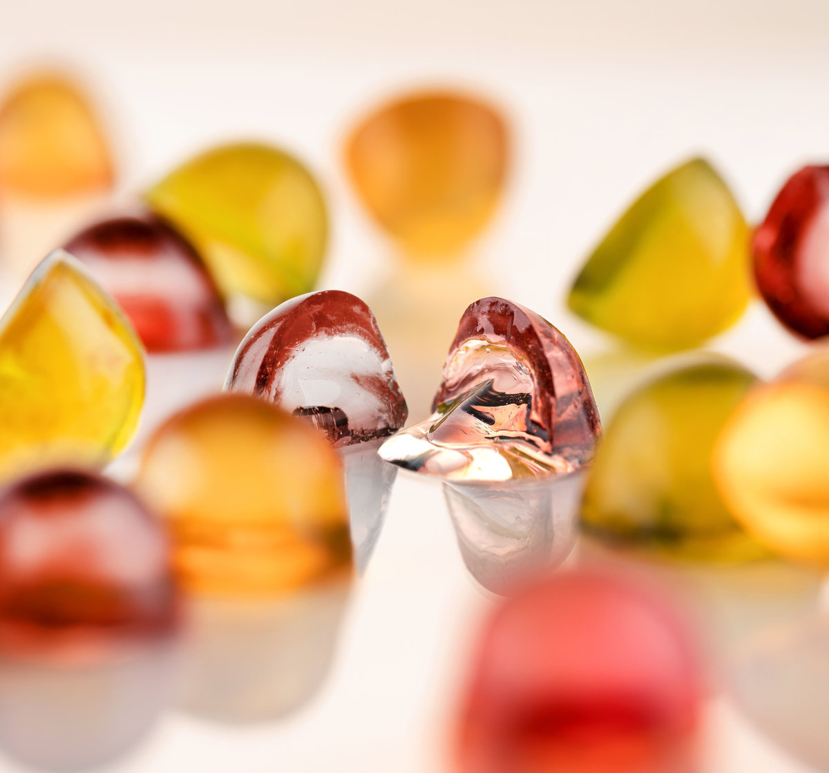 RousselotGlobal's tweet image. Looking to take your gummies to the next level? Rousselot #GummyCaps made with #SiMoGel. Rousselot has invented a new delivery format for #nutraceutical and #pharmaceutical #ingredients Learn more here!
rousselot.com/functional/mar… #Gummies