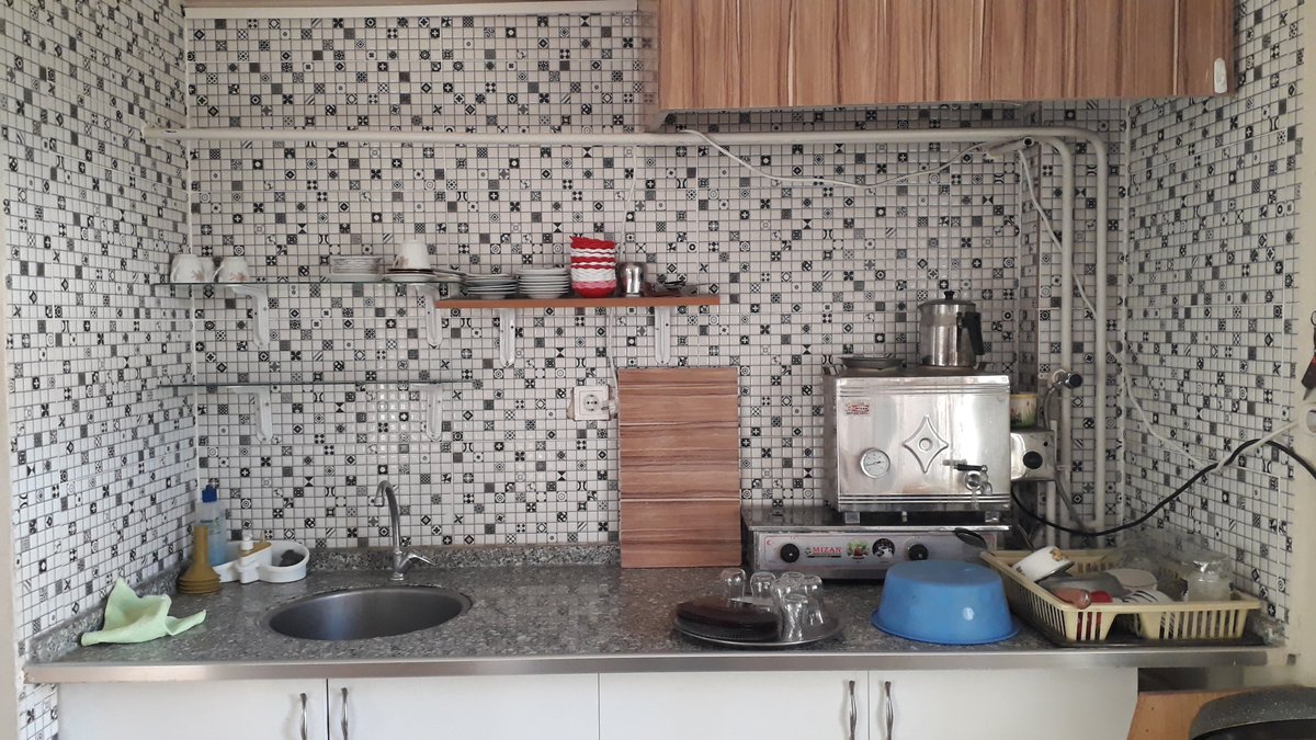 ManisaKAL's tweet photo. #EğitimdeKöprübaşı Okul kantinimiz yenilendi. https://t.co/CXCpCTovq3