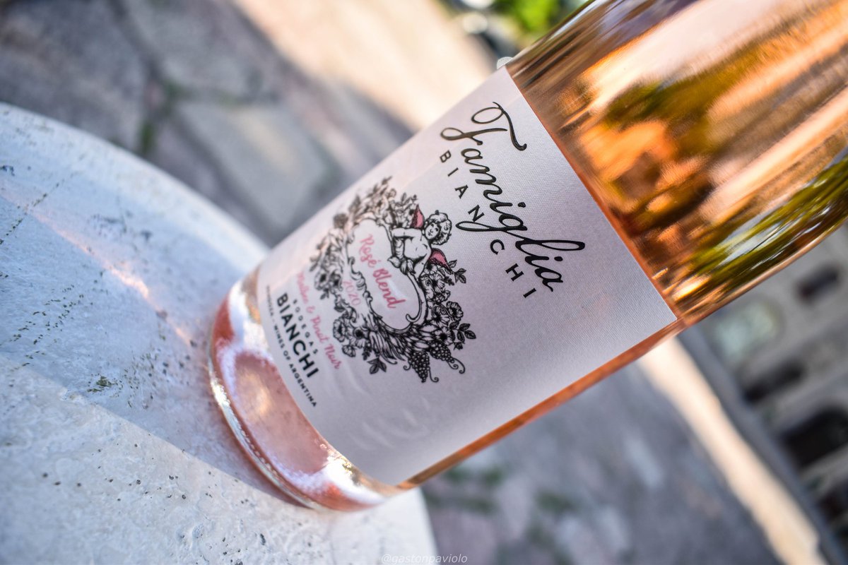 gastonpaviolo's tweet photo. @BodegasBianchi Rose Blend Malbec Pinot 2020
#wineofargentina #winedesingn #winetourist #varietales #terrior #enología #enogram #winenation #winetips #wineyards #wineandart
#winefluencer #wineandfoodlovers
#caminosdelvino #bodegasargentinas #cordoba #argentina #gastonpaviolo https://t.co/tt4vMPG7IR