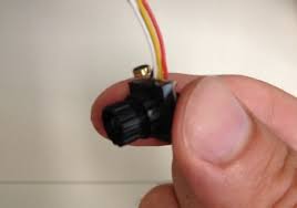 RadioBabboleo's tweet photo. #Imperia, 50enne condannata a 8 mesi di reclusione per "illecite interferenze nella vita privata". Aveva fatto installare una #microspia nell'auto del compagno, sospettato di #tradimento. Dovrà ora pagare 1000Euro di provvisionale e 2milaEuro di spese legali, secondo il #giudice. https://t.co/jFRms8qQ7i