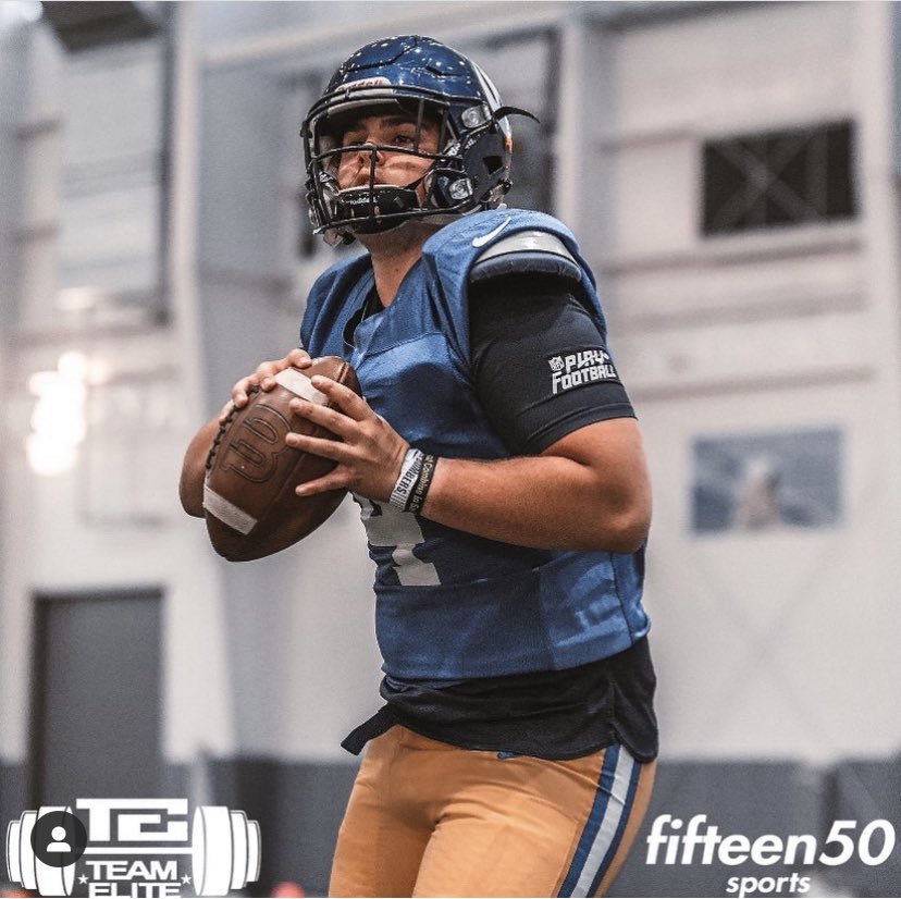 EatScouting's tweet image. 🔴🔴ATTENTION COACHES🔴🔴
BIG TIME 2021 QB
Jackson Dadich @JacksonDadich 
6’0  205
Birmingham High School  (CA)
GPA: 3.67

Junior Season: 
2,813 passing yards, 34 Passing TD's
CIF Champions.
