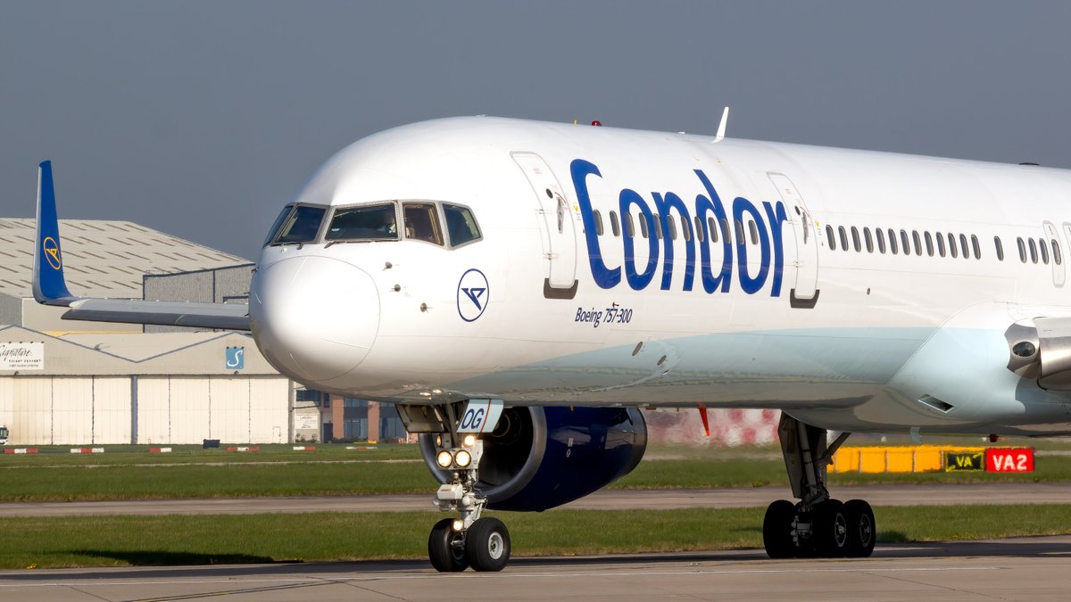 airplanes_uk's tweet photo. Condor | G-JMOG | Manchester Airport | 08/04/2017. Now Registered D-ABOG #condor #gjmog #dabog #boeing #boeing757 #manairport #egcc #manchesterairport #flymanchester #mcr #manchester #avgeek #aviation #planes #planespotting #planespotter #airplane #worldofspotting #aircraft https://t.co/DIYg3uxdzx