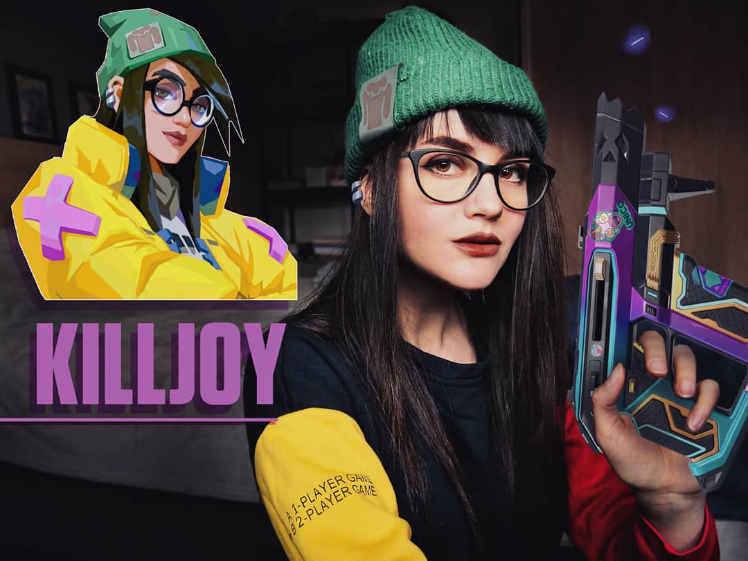 GalZ_z's tweet photo. Hi 🤪
KillJoy_VALORANT_character cosplay.
What you think? 🤷🏻‍♀️🙄 Not big preparations, just having free time and decide to have some fun 🥰.
.
.
#VALORANTfanart #valorant #killjoy #killjoycosplay #valorantkilljoy #valorantcosplay #riotgames #VALORANTfanart #cosplayergirl https://t.co/afYlQ1r4Wu