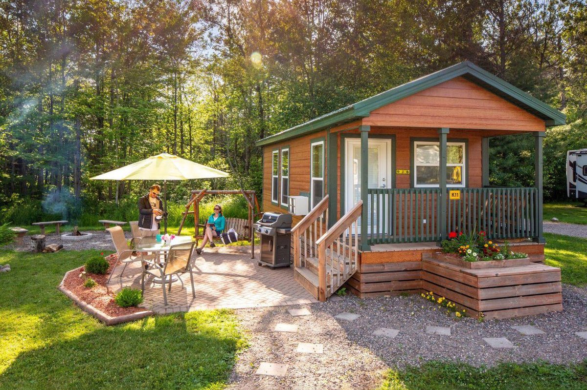 TrailerParksCan's tweet photo. #FridayFeature: Sault Ste. Marie KOA Holiday was one of the first campgrounds to join #TrailerParksCanada this week! What a beautiful spot — we can't wait to check it out this summer. Which campgrounds do you have your eye on for 2021?

#koacamping #campground #thesoo https://t.co/OolS0pcmpw