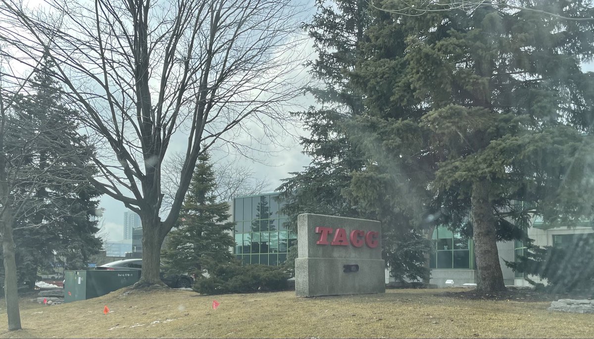 Of course  @fordnation biggest donor. Front parking limited. But cars parked around sides of the building