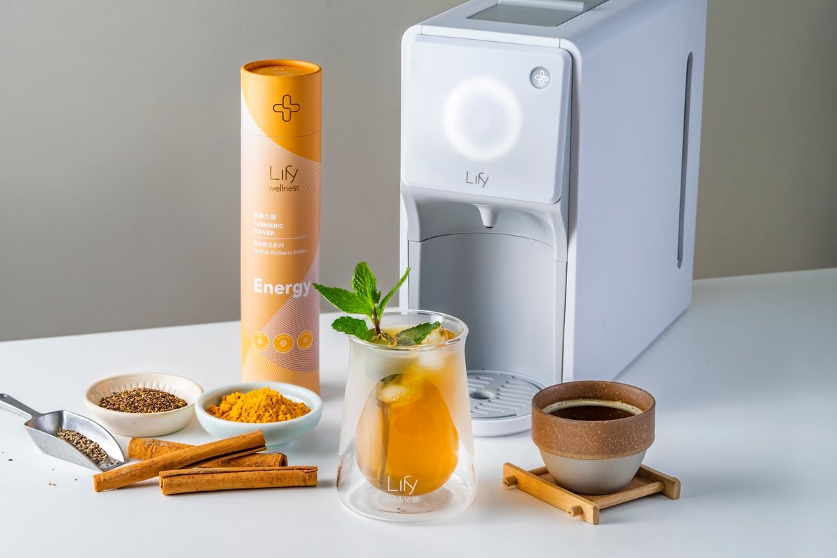morrowchris's tweet photo. #CES2021 
Lify Wellness showcased patented ultra-high pressure infusion tech, #Lify Smart Herbal Brewer offers a fast &amp; efficient way to extract herbal ingredients - a cup of freshly brewed herbal tea = 40 seconds. 
Health #GameChanger?

Lify Concept Video
https://t.co/g58GbapbaB https://t.co/ZGUX1xsC8X