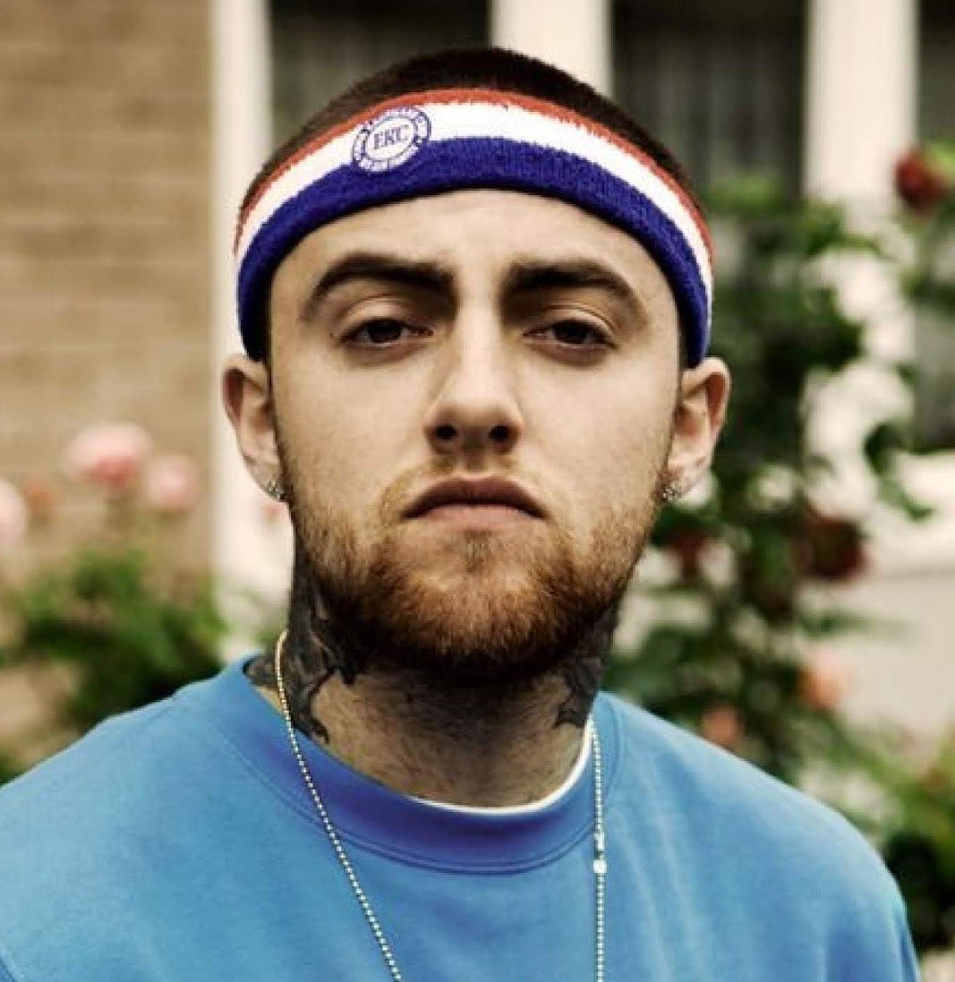 2013: Watching Movies with the Sound Off - Mac MillerAn incredibly unique sound, Mac successfully transitioned from frat rap to dark experimental hiphop. One of my favorite albums ever.Fave tracks: Youforia, Objects in the mirror, Watching MoviesHm: NWTS, Acidrap