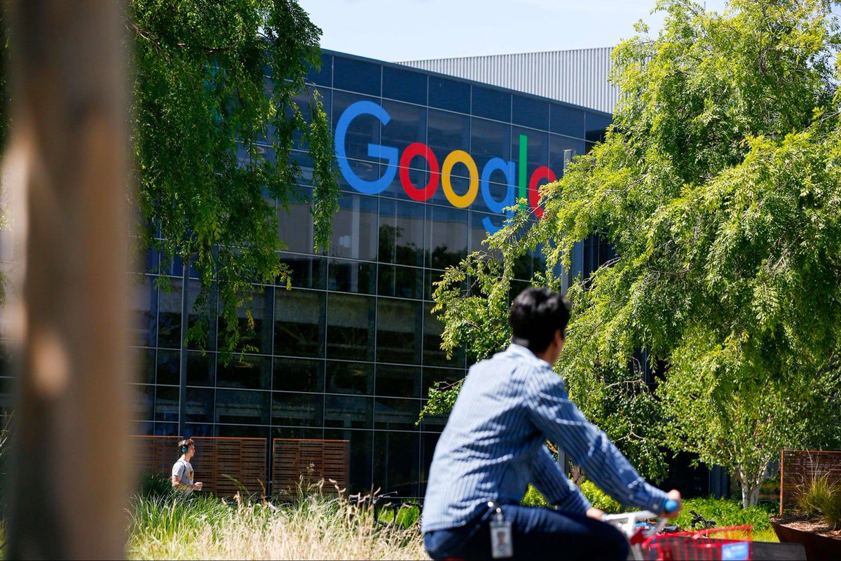 adlerstonefb's tweet image. Google Won't Reopen Its Offices Until September 2021 buff.ly/2WvMgAB