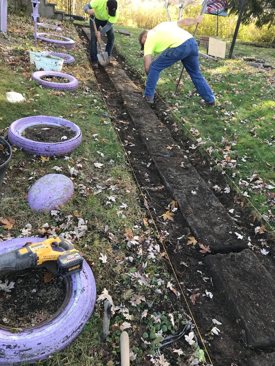 RTHudsonValley's tweet photo. Verna + Robert were so impressed with the work @Consigli1905 did on their home. She says they did everything on their to-do list and then several things in addition. Thank you Consigli, for always going the extra mile and caring so much for our neighbors in need. #WeAreRebuilders https://t.co/aTtZlMlQ3F