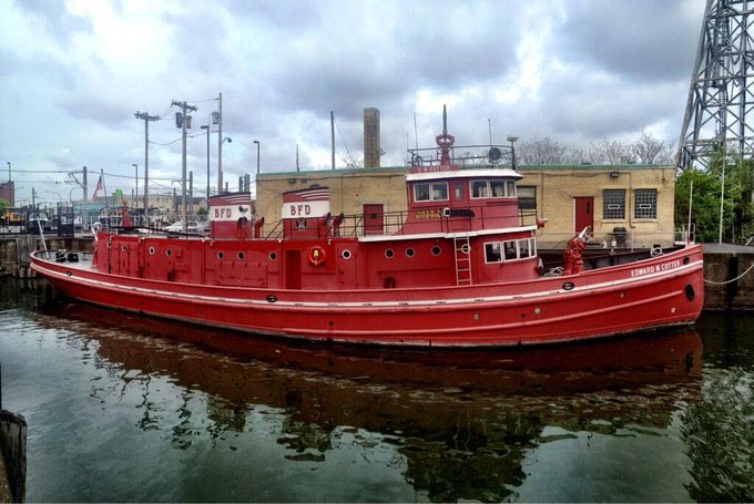 doyle0213's tweet photo. This weekend, the @Ravens face the @BuffaloBills in the #NFLPlayoffs.

DYK @Buffalo282 has the oldest active fire boat in the world? The Edward M. Cotter, aka Engine 20, was built in 1900. It was designated a National Historic Landmark in 1996. 

Happy #FireBoatFriday https://t.co/WdQV3P6wWs