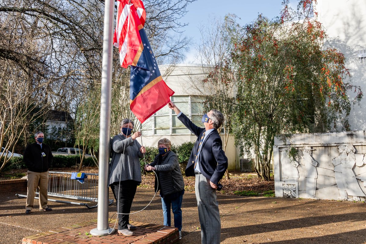 tupeloschools's tweet photo. It was an honor to have former principal Kay Collins and former students Doyce Deas and Pat Caldwell raise the new state flag at Church Street this morning. #TPSD https://t.co/XQyL5n5ns4