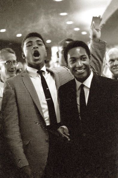 leslieodomjr's tweet photo. Thank you, Malcolm, and Muhammad, and Jim, and Sam. 

#OneNightInMiami is available on @PrimeVideo right now! I could say a whole lot but mostly what I wanna say is: who’s watching this weekend?! 🍾 https://t.co/ZBOrZCEo3c