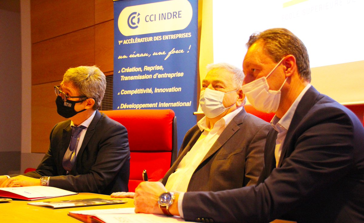 cci_indre's tweet photo. Ce matin, @cci_indre et @ISTEC_Paris ont officialisé l'arrivée de l'école de commerce au sein du site de #Blois du @campus_centre 

#formation #apprentissage #commerce #marketing

@CampusCentre36 @CCI_41 @Prefet36 @Prefet45_Centre @Prefet41 @RCValdeLoire @villedeblois @Medef41 https://t.co/F4gBaBsNqi