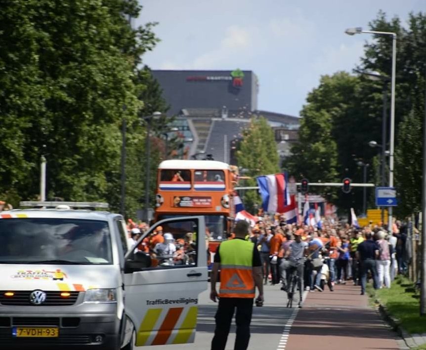 trafficbeveilig's tweet photo. Zoek jij een uitdagende baan in het verkeer ?

Kom bij ons werken als Verkeersregelaar.

https://t.co/xuJDncDDWY
of bel
Tel 053-3030094 https://t.co/8YwSx9wnPK