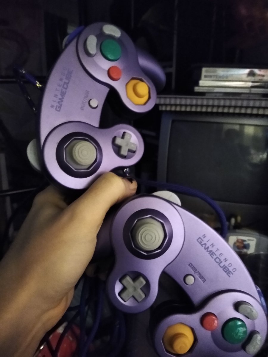 2 more controllers coming tomorrow. hope you like purple