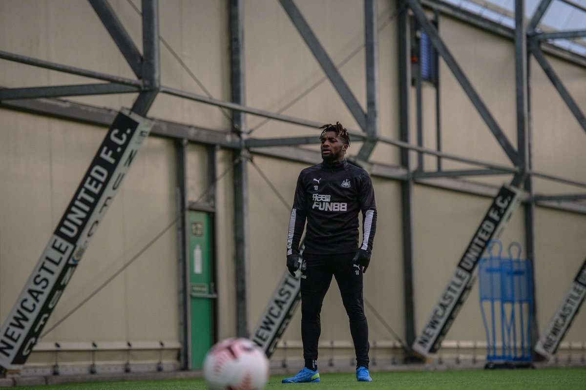 NUFC's tweet photo. ✨🇫🇷 https://t.co/C88SQWHKxA