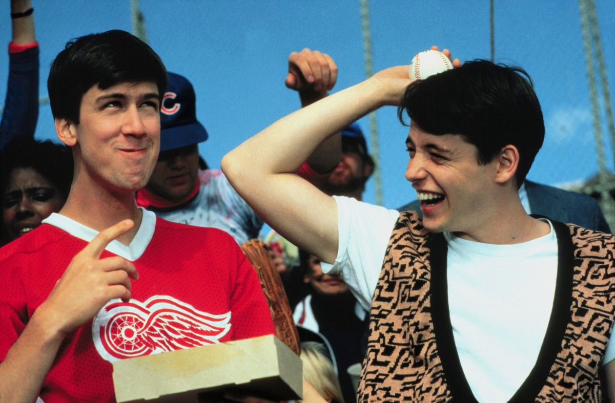 temnatv's tweet photo. "Curtindo a Vida Adoidado" (1986) 🎞️🎞️🎞️🎞️

Sábado (16) - 14h10 - Globo 

#TemnaTV #Globo #CurtindoaVidaAdoidado #FerrisBueller #MatthewBroderick #Anos80 #Retro #SessaodeSabado #JohnHughes #MiaSara #AlanRuck https://t.co/jzbIMU4wLI