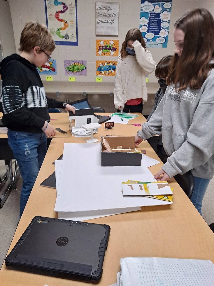 LauraIrvineTN's tweet photo. 6th graders are rocking STEAM lessons on human impact in biomes today! @chellewalkermba @SHMSGeneral @MsPrincipalSHMS https://t.co/llLtC12cVP