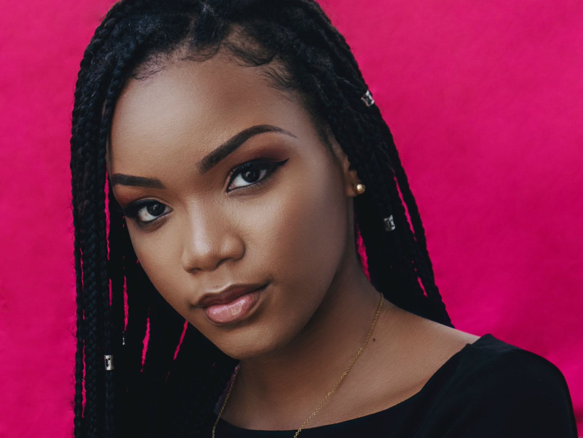 Many people have trouble keeping their skin moisturized this time of year. If you're noticing dry, dull, or flaky skin on your face, a clinical facial may be just the thing. bit.ly/2yxk0l5 

#Skincare #Glenview #Chicago #ChicagoNorthShore #PlasticSurgery