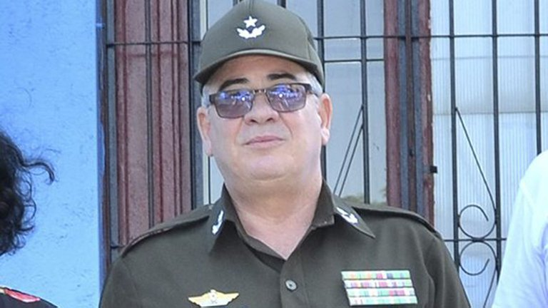 afajardososa's tweet photo. Peligroso accionar de la administración saliente en #EEUU Ahora el Departamento del Tesoro estadounidense sancionó al Ministro y al Ministerio del Interior de #Cuba. Prohibió todas las transacciones dentro de ese país. #SomosCuba #PlomoRevolucionario #PasiónXCuba #IslaRebelde https://t.co/cuMQFneiJC